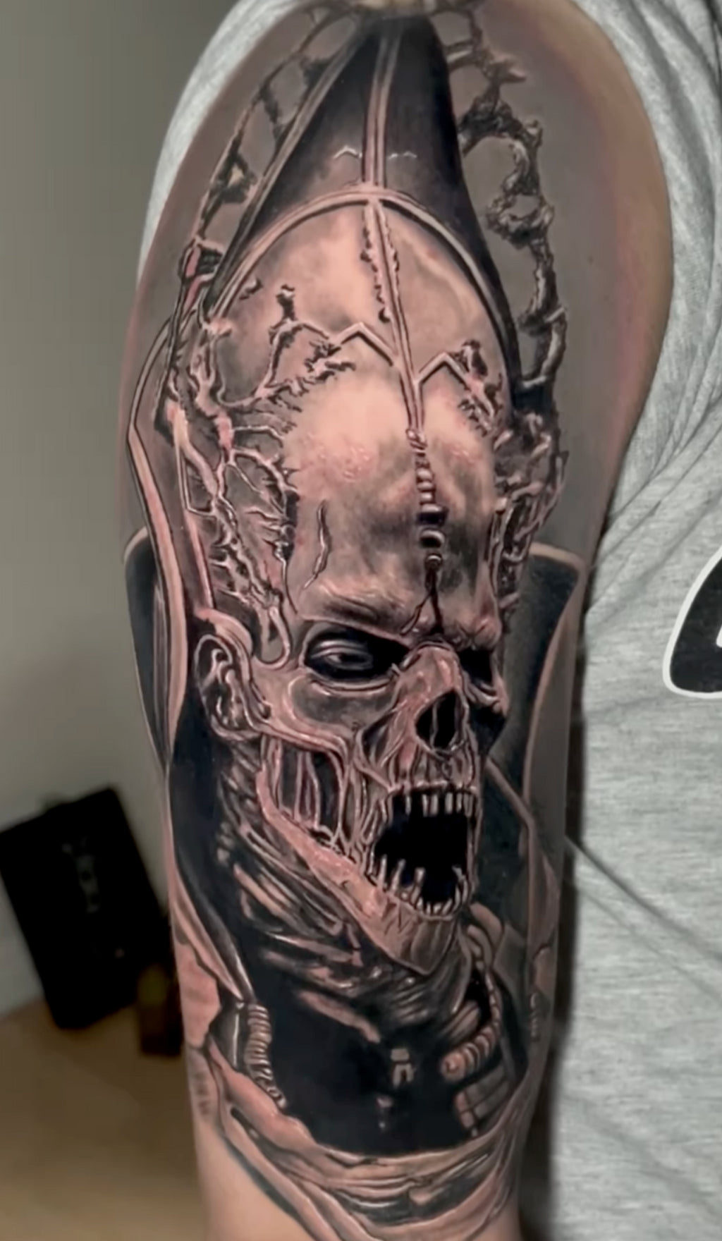 The Art of Biomechanical Tattoos: Merging Man and Machine through Ink